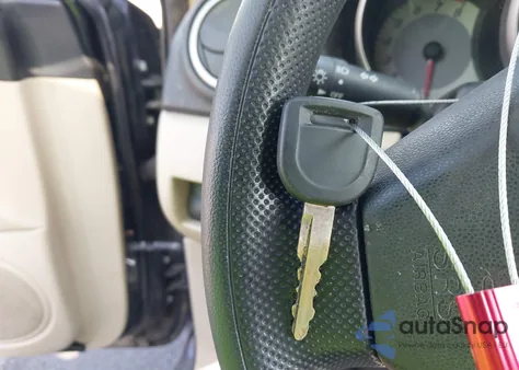 2008 Mazda Mazda3 I Sport из США, поврежденный, VIN JM1BK12F281841172